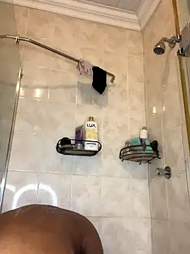 Fancy Face28 online show from December 2025 06:53:01 PM