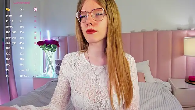 AnGee  online show from February 2026 04:39:01 PM