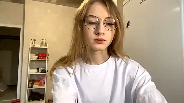 MargyDejong online show from December 2025 08:04:02 AM