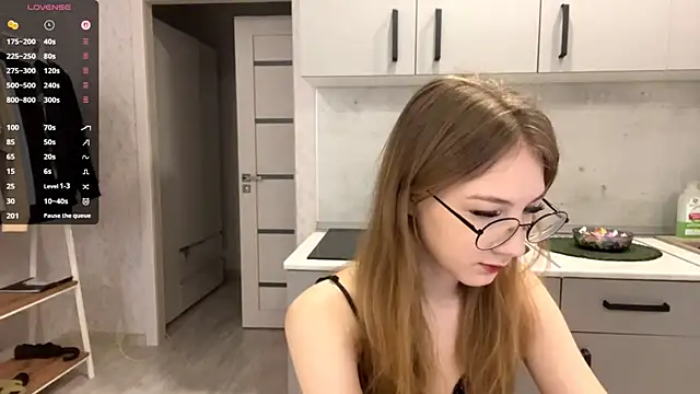 MargyDejong online show from March 2026 10:33:02 AM