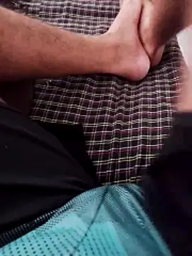 Snapshot of souseu83 chatting on February 2026 06:19:01 PM souseu83 online show from February 2026 06:19:01 PM