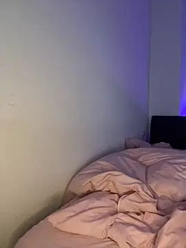 Danielaa 2005 online show from April 2026 05:30:01 PM