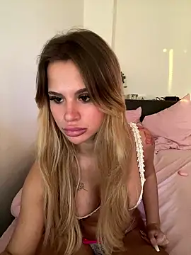 Snapshot of Danielaa_2005 chatting on January 2026 03:19:01 PM Danielaa 2005 online show from January 2026 03:19:01 PM