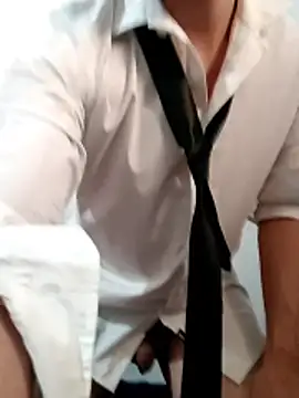 wesleiiiii online show from February 2026 12:08:01 AM