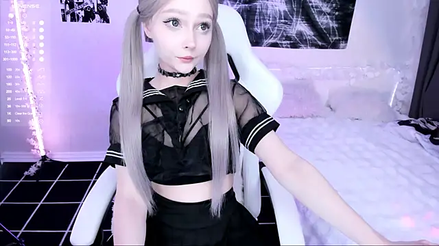 lyric4 online show from February 2026 07:47:01 PM