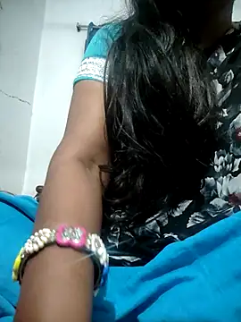 Snapshot of Lahari_23 chatting on February 2026 07:47:01 PM Lahari 23 online show from February 2026 07:47:01 PM