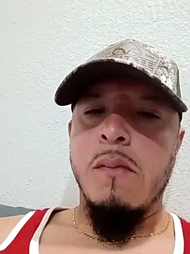 Lalin2323 online show from February 2026 12:32:02 AM