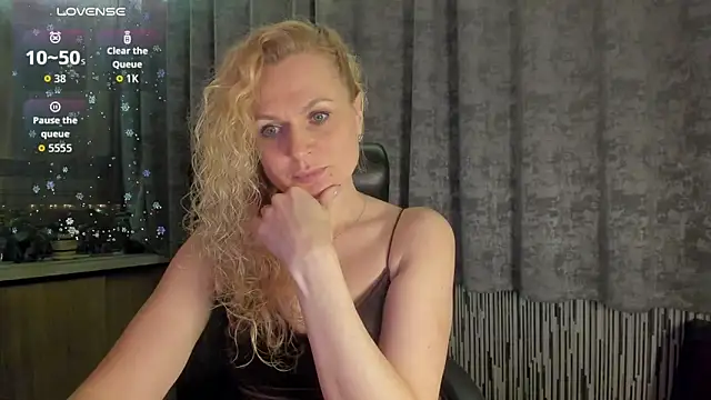 LanaLight x online show from March 2026 07:14:01 PM