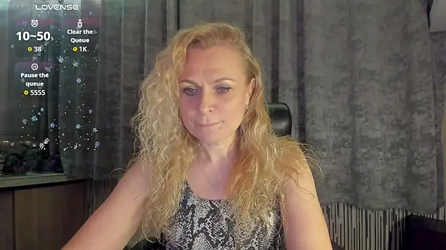 LanaLight x online show from March 2026 05:09:02 PM