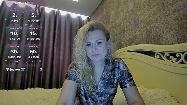 LanaLight x online show from January 2026 10:08:02 AM