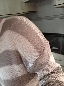 gatitachula93 online show from February 2026 01:45:02 PM