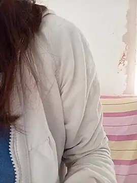 gatitachula93 online show from May 2026 05:26:02 PM