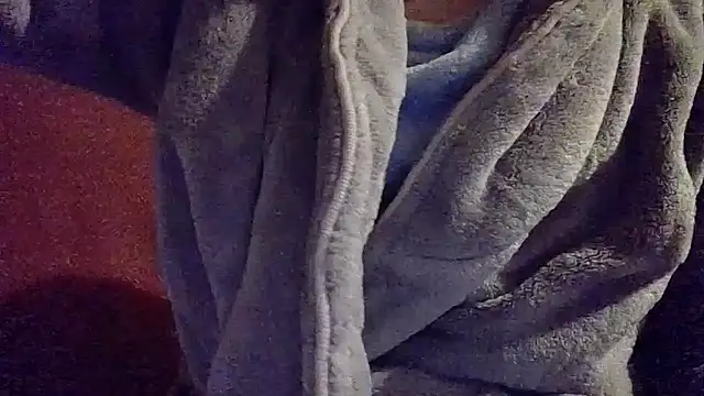 gatitachula93 online show from December 2025 01:30:02 AM