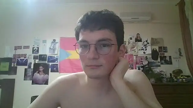 leo cutie online show from March 2026 08:35:02 PM
