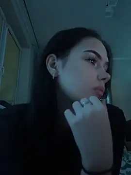 KaroSweet69 online show from December 2025 09:37:02 PM