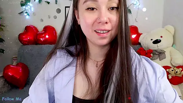 AlinaEleven online show from April 2026 10:38:01 PM