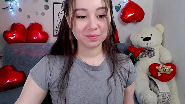 AlinaEleven online show from April 2026 11:31:01 PM