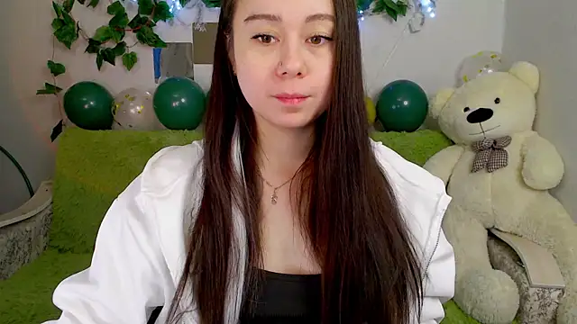 AlinaEleven online show from December 2025 11:44:02 PM