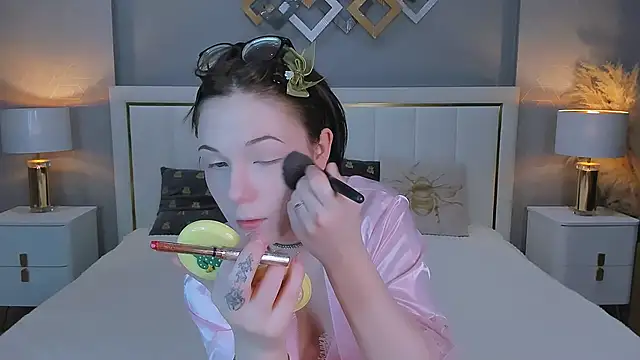 Snapshot of YONA_WINK chatting on February 2026 03:56:02 PM YONA WINK online show from February 2026 03:56:02 PM