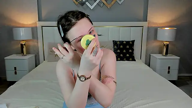 Snapshot of YONA_WINK chatting on February 2026 08:55:02 PM YONA WINK online show from February 2026 08:55:02 PM