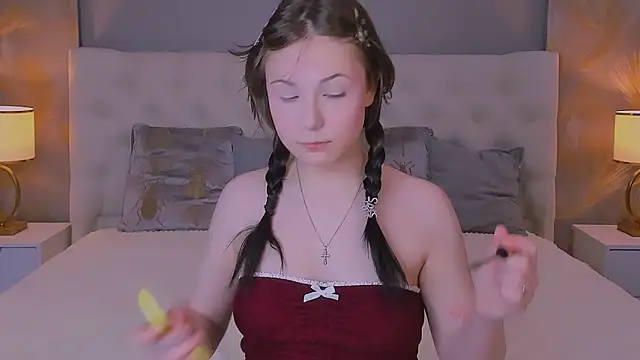 YONA WINK online show from March 2026 08:38:01 PM