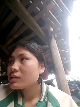 Hilary-123 online show from April 2026 05:25:01 AM