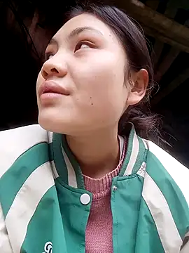 Hilary-123 online show from January 2026 01:11:01 AM