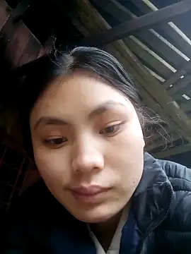 Snapshot of Hilary-123 chatting on February 2026 01:15:02 AM Hilary-123 online show from February 2026 01:15:02 AM