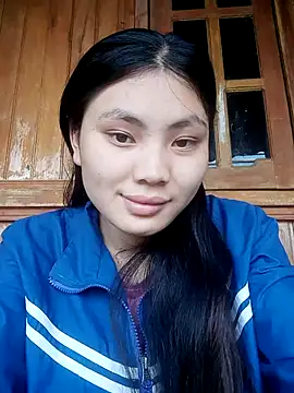 Snapshot of Hilary-123 chatting on February 2026 02:19:02 AM Hilary-123 online show from February 2026 02:19:02 AM