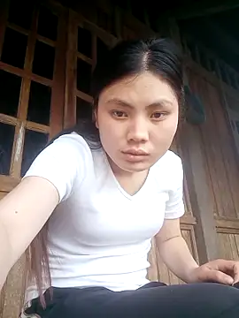 Hilary-123 online show from March 2026 05:19:01 AM