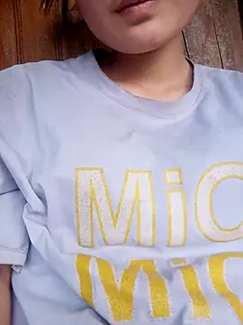 Hilary-123 online show from April 2026 11:05:01 AM