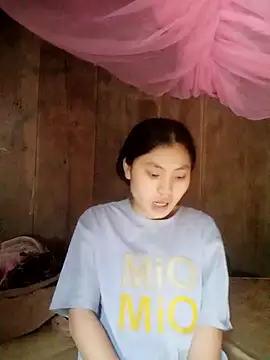 Hilary-123 online show from March 2026 02:18:01 AM