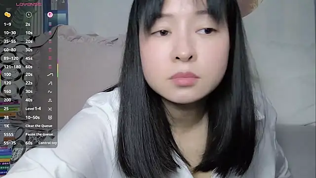 Cheri99 online show from December 2025 01:39:01 PM