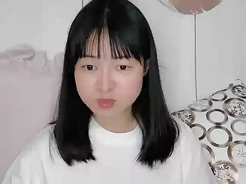 Cheri99 online show from December 2025 01:45:01 PM