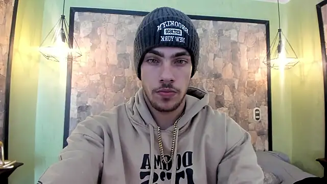 Snapshot of PatrickS25 chatting on February 2026 04:10:01 AM PatrickS25 online show from February 2026 04:10:01 AM