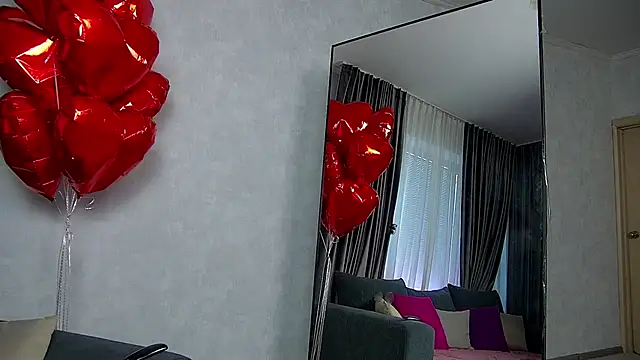 Kitty Asstronaut online show from February 2026 06:26:01 AM