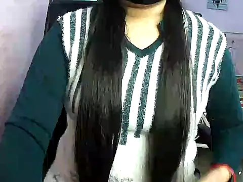 naughty-prachi online show from December 2025 09:03:01 AM