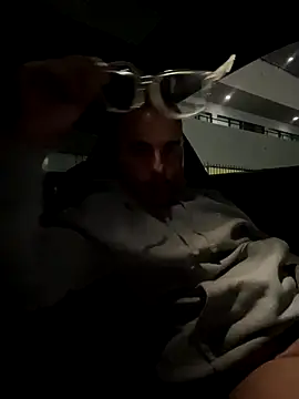 Snapshot of ValuedConcept687 chatting on December 2025 04:44:02 AM ValuedConcept687 online show from December 2025 04:44:02 AM