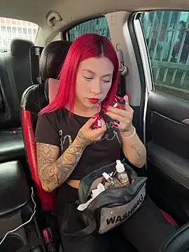 Scarlett firee online show from December 2025 05:41:02 PM