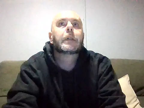 Snapshot of DieselDeek666 chatting on July 2026 07:21:01 PM DieselDeek666 online show from July 2026 07:21:01 PM