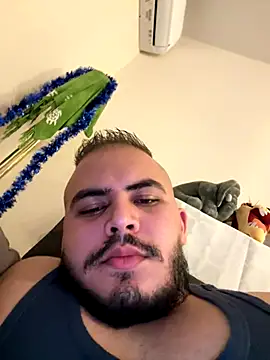 Snapshot of Darnold007 chatting on December 2025 08:48:01 PM Darnold007 online show from December 2025 08:48:01 PM