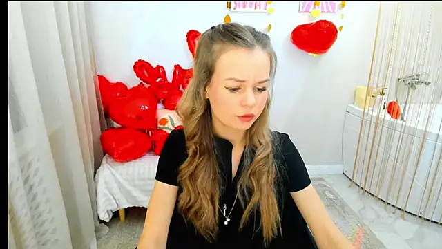 MidnighteAura online show from February 2026 06:28:01 PM