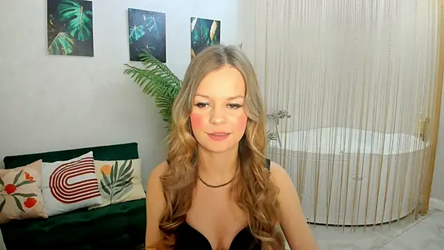 MidnighteAura online show from April 2026 11:35:01 AM