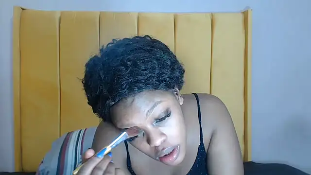 Snapshot of SexyHarleyBlack chatting on June 2026 05:40:02 PM SexyHarleyBlack online show from June 2026 05:40:02 PM