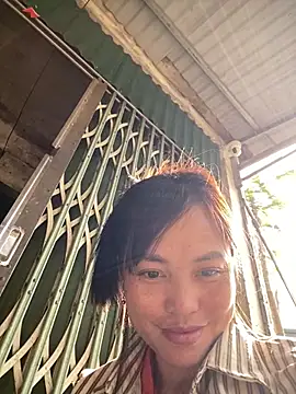 Lilik2 online show from March 2026 02:08:01 AM