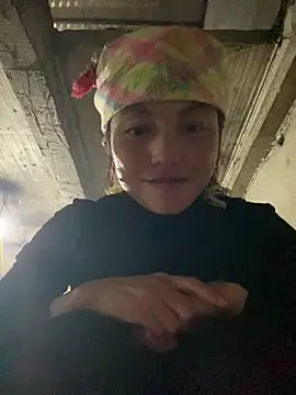 Snapshot of Lilik2 chatting on December 2025 12:11:01 PM Lilik2 online show from December 2025 12:11:01 PM