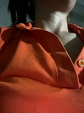 Lilik2 online show from April 2026 12:31:02 PM