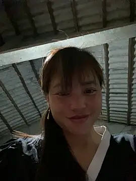 Lilik2 online show from April 2026 07:50:01 PM