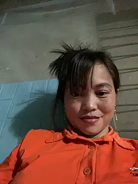 Lilik2 online show from March 2026 12:44:02 PM