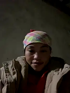 Snapshot of Lilik2 chatting on December 2025 10:04:01 PM Lilik2 online show from December 2025 10:04:01 PM